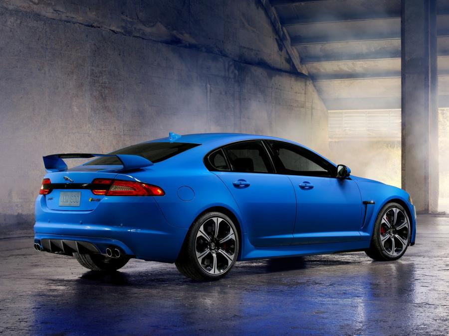  Jaguar XFR-S 2013 года  (US) (фото 13 из 16)